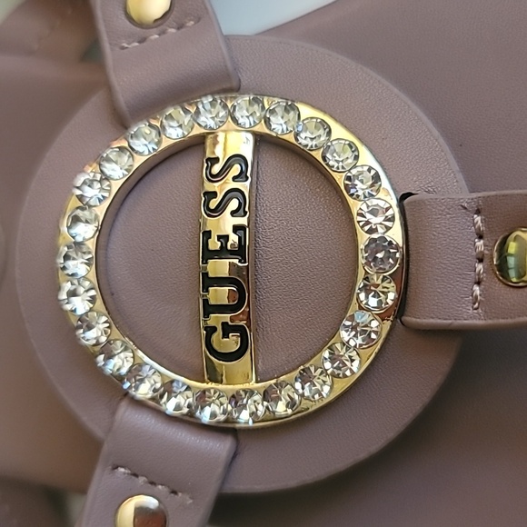 Guess Los Angeles Medna Rhinestone T-Strap Rose Gold Open Toe Sandal, Size 7M - Picture 9 of 15